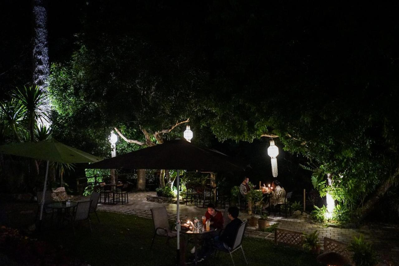 Phutarntree Resort Chiang Mai Exterior foto